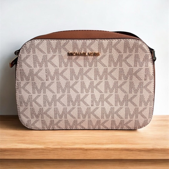 Michael Kors Brown and Cream Crossbody Bag LIKE NEW! - Picture 1 of 10